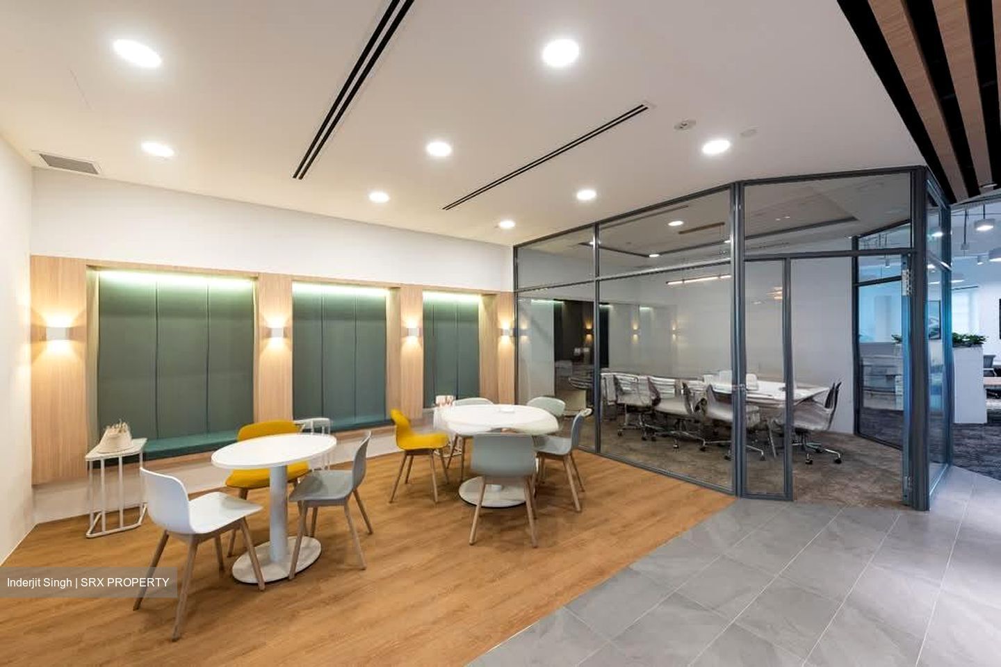 PLUS (D1), Office #579058691